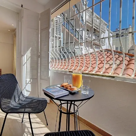 Apartment Magnifique 3 Pieces Renove Centre 'banane' Avec Veranda ! A2b88 *