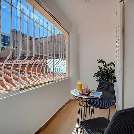 Magnifique 3 Pieces Renove Centre 'banane' Avec Veranda ! A2b88 Apartment Cannes